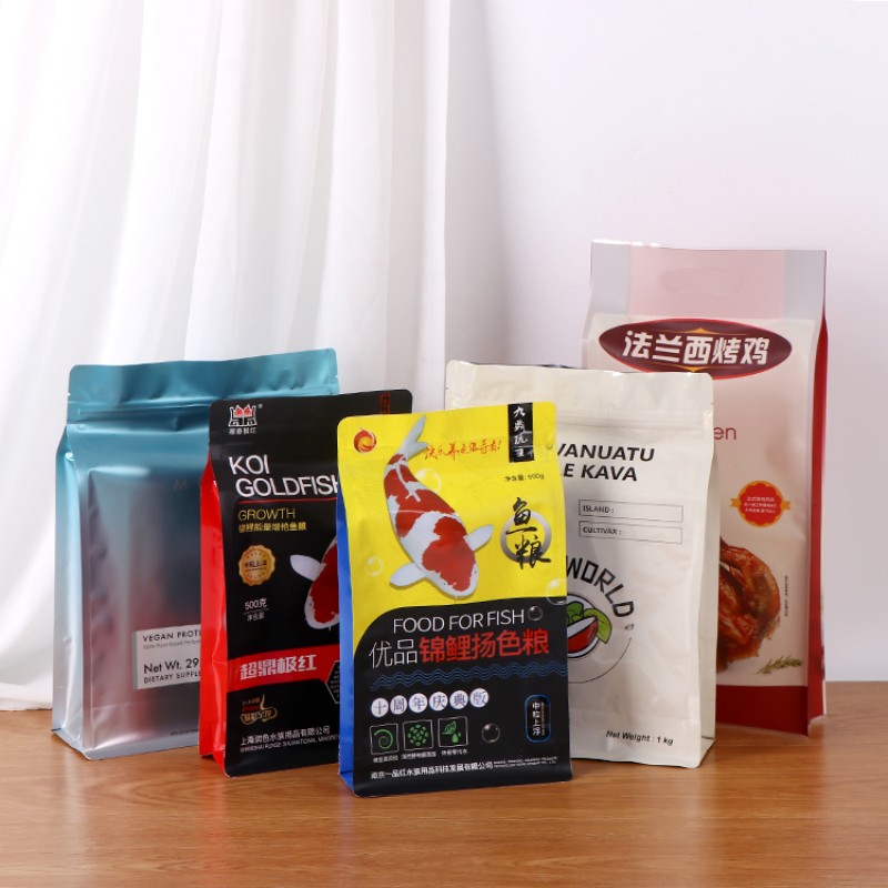 魚の餌の平底バッグ