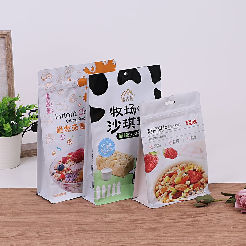 その他のペットフードスタンドアップパウチ